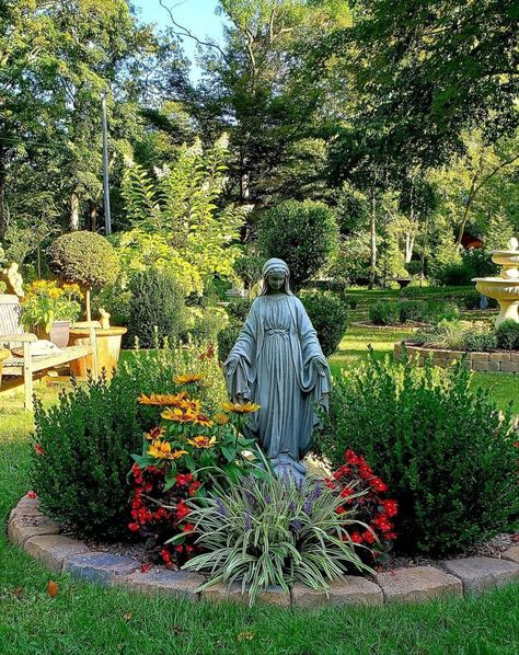 The yellow is Echibeckia, a cross of echinacea and rudbeckia. By Garden Cat Gardens, vF 11-4-21 Mother Mary Garden Ideas, Virgin Mary Garden, Faith Garden Ideas, Marian Grotto, Mary Garden Statue, Cross Garden, Mary Garden Ideas, Faith Garden, Mexico Garden