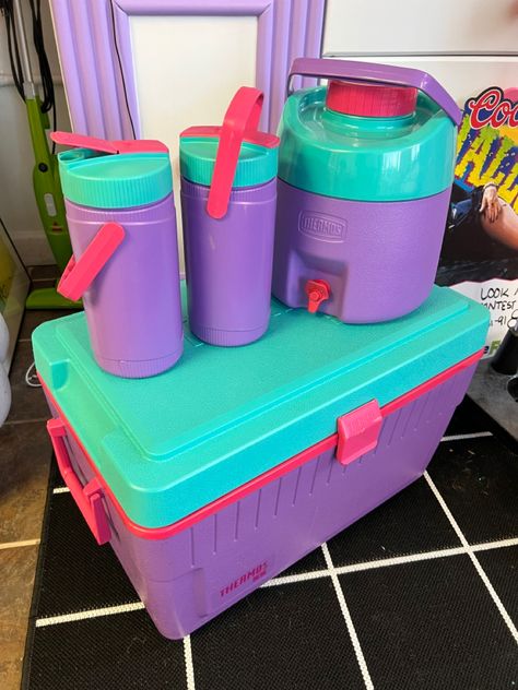 80s Household Items, Retro Cooler, Retro Things, Retro Items, Retro Stuff, 90s Childhood, Pin I, 90s Kids, Retro Toys