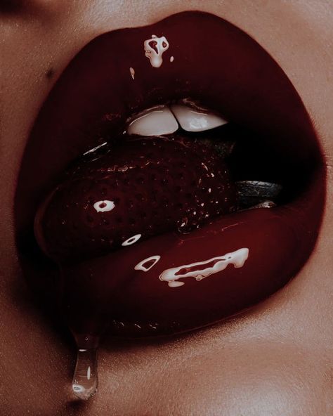 Lips Dp, Lip Wallpaper, Love Wallpapers Romantic, Cherry Lips, Juicy Lips, Hot Lips, Dark Lips, Lip Art, Beautiful Lips