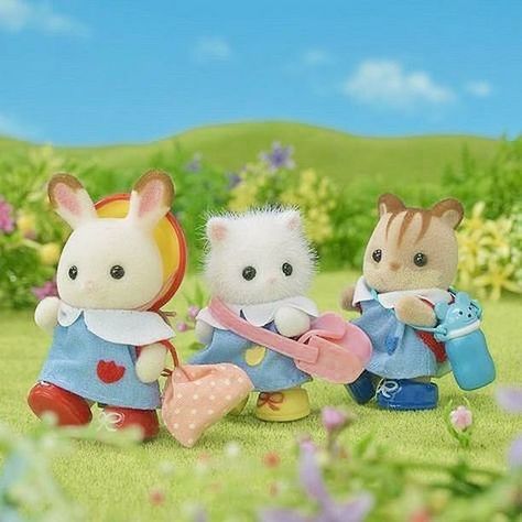 Cute Sylvanian Families, Critters 3, Calico Critters Families, Sylvanian Family, Calico Critters, Sylvanian Families, 영감을 주는 캐릭��터, Cute Toys, Cute Dolls