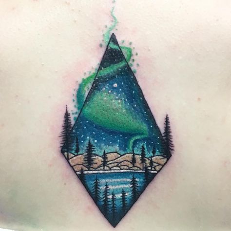 Polar Bear Northern Lights, Light Scenery, Lights Tattoo, Northern Lights Tattoo, Alaska Tattoo, Scenery Tattoo, Colorful Tattoo, Light Tattoo, Diamond Tattoos