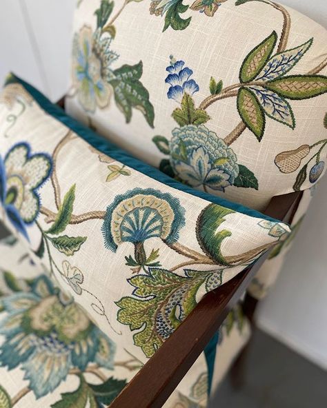 Warwick Fabrics Australia (@warwickfabrics) • Instagram photos and videos  Featuring Warwick Fabrics - Malmsbury Sofa Upholstery Ideas Fabrics Floral, Pillow Layout, Printed Fabric Sofa, Chair Whimsy, Blue And Green Living Room, Free Home Decor, Cushion Inspiration, Green Living Room Decor, Living Room Wall Decoration