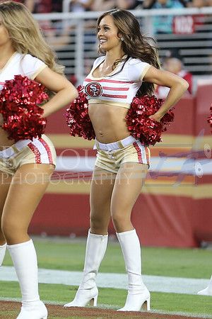 49ers Gold Rush - Gallery 2 - B-HousePhotography 49ers Cheerleaders, Dallas Cheerleaders, Cheerleader Outfit, College Cheerleading, Cheer Leaders, Ice Girls, Cute Cheerleaders, Football Cheerleaders, Pom Pom Girl