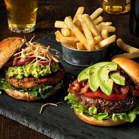 Bourbon BBQ Bacon Avocado Burger | Simplot Foods Barbecue Burgers, Avocado Burger, Sausage Jambalaya, Sweet Bbq Sauce, Avocado Guacamole, Chopped Steak, Quinoa Pasta, Bbq Burgers, Bacon Avocado