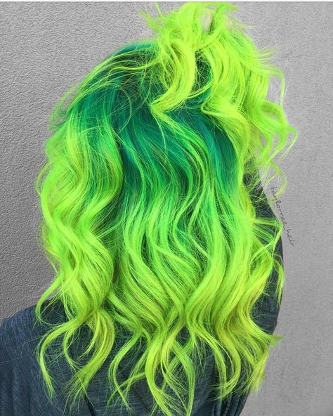 Green Hair Dye, Cute Hair Colors, Tumblr Hair, Hair Color Pastel, Beautiful Hair Color, Hair Color Purple, Pretty Hair Color, Bright Hair, Hair Color Blue