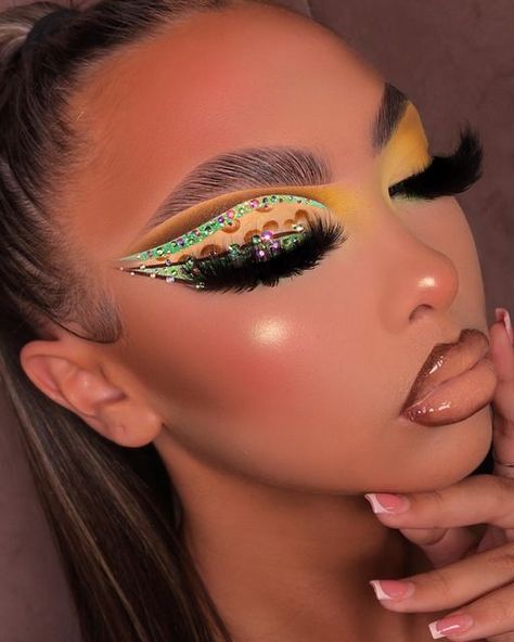 Plouise Makeup Academy on Instagram: "Don’t limit your creativity 🫶💫 Where will you let a P.Louise product take you? 🌈 Shop now @ Plouise.co.uk ✨" P Louise Makeup Looks, P Louise Makeup, P Louise, Plouise Makeup, Plouise Makeup Academy, Makeup Academy, Dream Career, A P, Mood Board