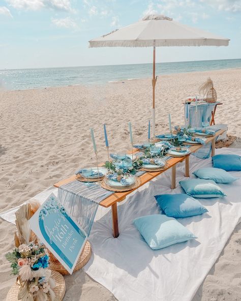 Wrapped in blue bliss for the perfect birthday celebration! 💙✨ From dreamy decor to unforgettable moments, this picnic was all about making memories in style. 🎂🧺 —Cheers to all the clients who celebrate their special moments with us around our picnic tables! 🥂 #paradisepicnics #picnic #picnics #september #eventplanner #birthdayideas #weddingideas #picnicideas #picnicparty #picnicdate #picnictable #datenight #tablesetting #fall #pumpkinlatte #picnicsetup #explore #linkinbio #fy #fyp #tabl... Birthday Beach Picnic, Fall Beach, Dreamy Decor, Picnic Tables, Picnic Date, Pumpkin Latte, Beach Shoot, 4th Birthday Party, Picnic Party