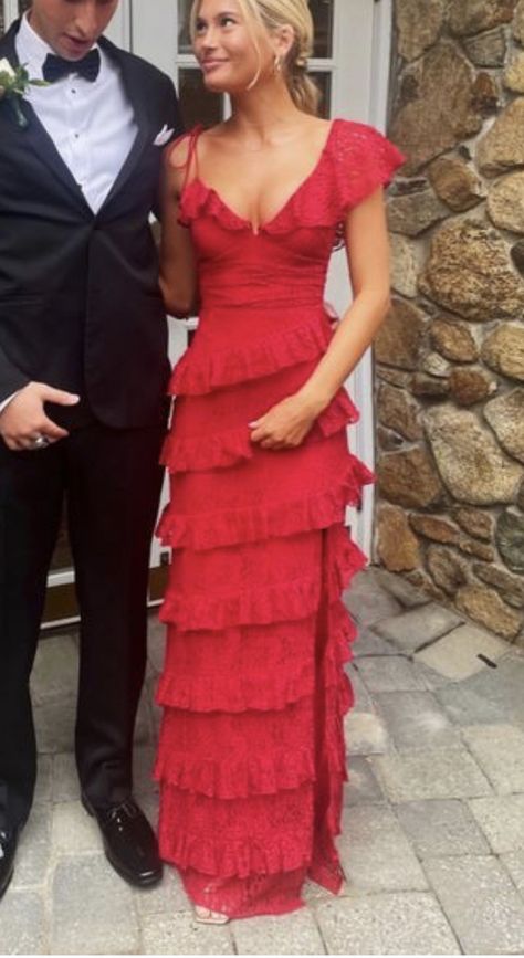 Prom Dress Ruffles, Long Flowing Dresses, Prom Dress Inspo, Dress Ruffles, Floral Prom Dresses, Prom Dress Inspiration, Sequin Prom Dresses, Cute Prom Dresses, Red Prom