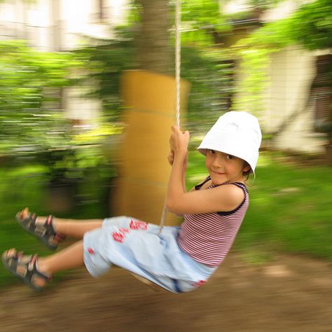 5 Steps to Achieve Panning in Photography Panning Photography, Photography Ideas At Home, Path Ideas, Motion Photography, Digital Imaging, Inspiration Painting, Slow Shutter, Manual Mode, Photography Lessons