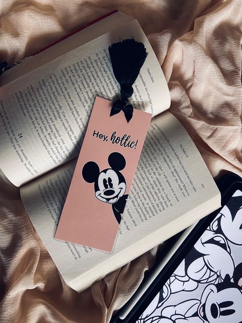 Handmade digital bookmark . Tassels. Mickey Mouse Bookmark, Bookmark Disney, Mouse Bookmark, Disney Bookmarks, Bookmark Tassels, Digital Bookmark, Handmade Bookmarks Diy, Bookmarks Diy, Modern Art Canvas Painting