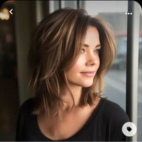 Medium Hair Up, Layered Haircuts For Medium Hair, Flat Hair, Shoulder Length Hair Cuts, Haircuts For Medium Hair, Hair Color And Cut, Haircuts For Fine Hair, Medium Hair Cuts, Shoulder Length Hair