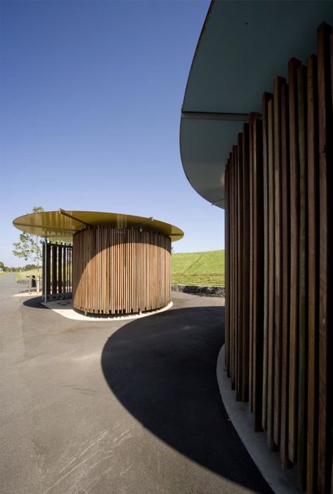 Lacoste + Stevenson · ROUND AND ROUND - PUBLIC AMENITIES AT BLAXLAND RIVERSIDE PARK Public Amenities, Public Restroom Design, Public Facilities, Public Toilet, Outdoor Structure, Restroom Design, Riverside Park, Public Restroom, Public Place