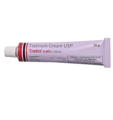 Tretinoin Cream 0.025, Tretinoin 0.025, Tretinoin Gel, Retinol Tretinoin, Tretinoin Before And After, Indian Skincare, Face Essentials, Scrub Recipe Diy, Tretinoin Cream