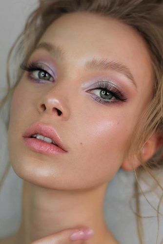 Wedding Make Up Colorful, Kelsea Ballerina Makeup, Makeup For Pastel Dress, Make Up With White Dress Makeup, Eclectic Wedding Makeup, Fun Bride Makeup, Wedding Makeup Whimsical, Bridal Makeup Ideas Blue Eyes, Pop Of Color Bridal Makeup