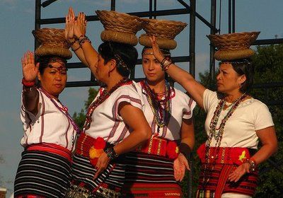 Igorot - Bontoc Tribe Dance  via: http://kordillerautonomy.blogspot.com.au/2009/05/its-more-than-igorot-dance.html Bontoc Tribe, Philippine Culture, Philippines Culture, Filipino Culture, Cultural Differences, Let's Dance, Folk Dance, Lets Dance, Philippines