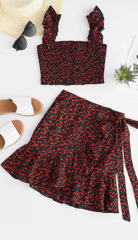 Co Ords For Women, Shirred Crop Top, Two Pieces Outfits, Going Out Style, Pieces Outfits, Flat Pattern, Two Piece Short Set, Two Piece Outfits, Outfits For Summer