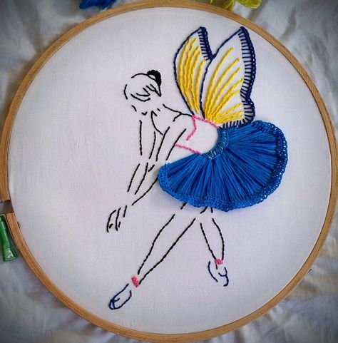 Blanket stitch , Buttonhole stitch, Running stitch, Stem stitch

#embroidery #handembroidery #stitch #fashion #design Steam Stitch, Stem Stitch Embroidery, Buttonhole Stitch, Stem Stitch, Birds Embroidery Designs, Bird Embroidery, Hand Embroidery Art, Running Stitch, Blanket Stitch