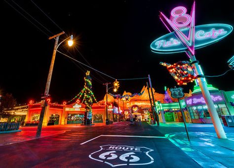 Cars Land Tips & Tricks Activity Schedule, Disney Tourist Blog, Radiator Springs, Cars Land, Vacation Itinerary, Daily Activity, Disneyland California, Disneyland Trip, Disney California Adventure