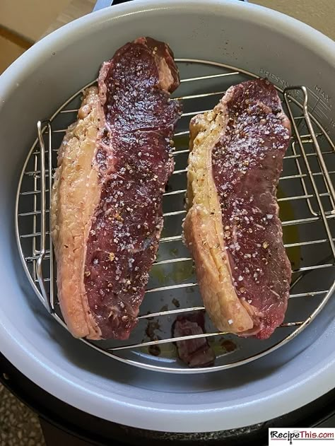 Ninja Foodi Steak Steak Ninja Foodi, Ninja Foodi Meals, Air Fryer Recipes Ninja, Foodi Pressure Cooker Recipes, Ninja Foodi Pressure Cooker Recipes, Cook Frozen Steak, Ninja Foodi Air Fryer Recipes, Pressure Cooker Steak, Braised Steak