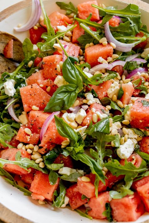 This Watermelon Basil Salad is fresh, light and comes together in less than 15 minutes! It's filled with juicy, sweet watermelon, fresh basil, feta cheese, red onion and dressed with a simple vinaigrette dressing. It's a quintessential summer salad and the perfect addition to any BBQ party or backyard hangout. #watermelonsalad #summersalad #watermelonbasil #basilsalad #15minutesalads #summerbbq #bbqrecipes rn Watermelon Basil Salad, Balsamic Brussels Sprouts, Watermelon Basil, Homemade French Toast, Backyard Hangout, Slow Cooker Breakfast Casserole, Basil Salad, Zucchini Banana Bread, Slow Cooker Breakfast