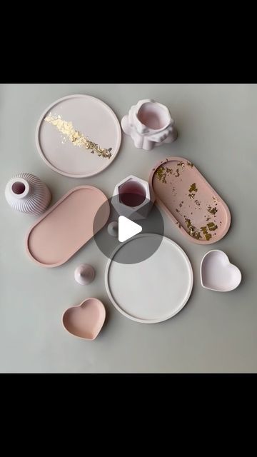 Jesmonite homewares, home decor, vases & trays on Instagram: "Shades of Blush, Nude and Terracotta with a touch of rose gold leaf. Be still my beating heart.
What’s your favorite piece? Mine? EVERYTHING 🥰
.
.
.
#jesmonite #terracotta #jesmonitehomeware #handmadedecor #homewares #shoplocalsydney #trinkettray" Cement Projects, Rose Gold Leaf, Shades Of Blush, Beating Heart, Home Decor Vases, Trinket Tray, Handmade Decorations, Gold Leaf, Be Still