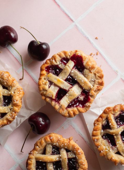 Cherry Pie Frozen Cherries, Paleo Crust, Paleo Pie, Mini Cherry Pies, Mini Pie Crust, Cherry Pies, Gluten Free Pastry, Gluten Free Christmas, Gluten Free Pie