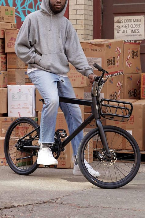 2pac Greatest Hits, Modern Bicycle, Electric Cargo Bike, Mini Bikes, I Want To Ride My Bicycle, Cargo Bike, Gps Tracking, Mini Bike, Bike Shop