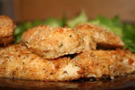 Parmesan Chicken Chicken Cutlet Recipes, Cutlets Recipes, Weight Watchers Chicken, Parmesan Crusted Chicken, Parmesan Chicken, Parmesan Crusted, Crusted Chicken, Think Food, Weight Watcher Recipes