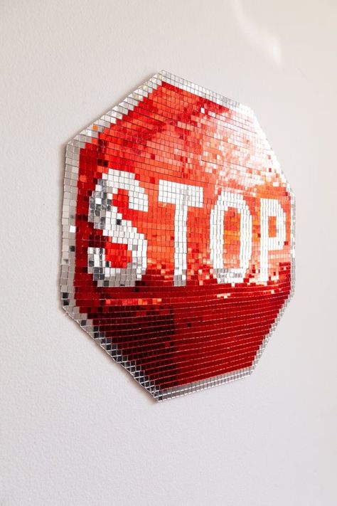 Disco Ball Home, Bedazzled Stuff, Disco Decor, Zimmer Diy, Disco Decorations, Rhinestone Projects, Cosy Room, Funky Decor, Stop Sign