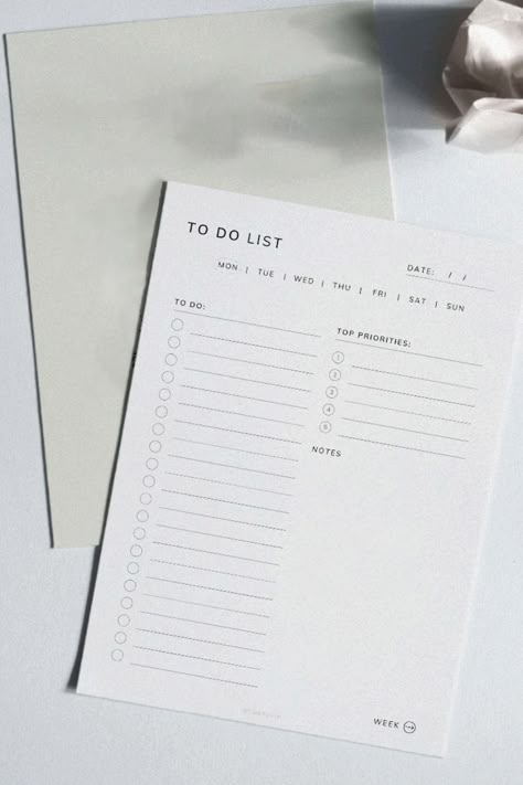 This is a printable to-do list planner to manage your daily life and to help achieve your daily tasks Just simply download, print, and get started right away! Or use it in any of the annotation apps! Daily Notepad Planners, To Do List Photography, To Do List Ideas Organizations Aesthetic, Journal Ideas To Do List, To Do Printable, Minimalistic Planner, To Do List Layout, To Do List Planner, Daily Planners