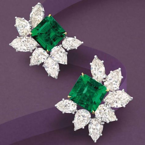 Harry Winston Emerald Earrings, Harry Winston Jewelry, Emerald Diamond Earrings, Neck Pieces Jewelry, Diamond Earrings Design, Engagement Ring Shapes, Harry Winston, Diamond Jewelry Designs, Colored Stone