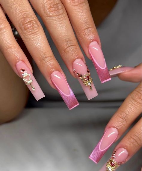 nail inspo, acrylics Medium Acrylic Nails Designs Ideas, Medium Acrylic Nails, Ig Nails, Nails Designs Ideas, Nails Baddie, Acrylic Nails Designs, Pink Ombre Nails, Drip Nails, Gel Nails Diy