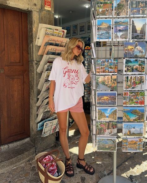 Lauren C Watson | A Ganni summer ❤️ #summeroutfit #eurosummer #holidayfit | Instagram Beachy Summer Outfits Vacation, Car Travel Outfit Summer, Boxers As Shorts, Women Boxers Outfit, Boxer Shorts For Women Outfit, Mini Shorts Outfit, Mexico Travel Outfit, Striped Shorts Outfit, Beachy Summer Outfits