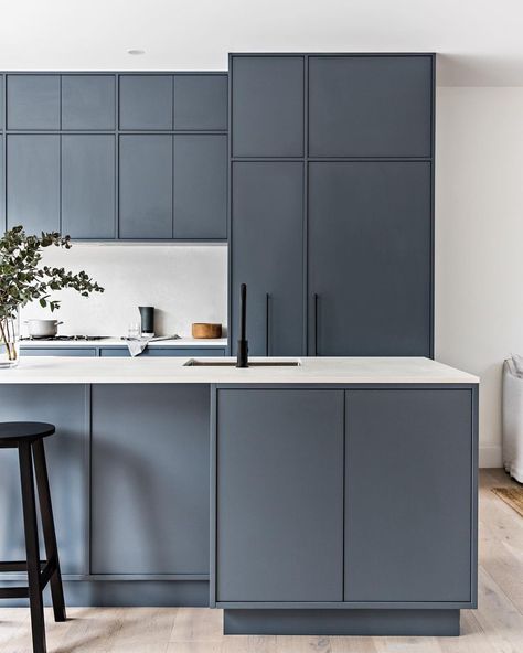 James Middleton Projects. (@jmiddletonprojects) • Instagram photos and videos Floor To Ceiling Wardrobes, James Middleton, Blue Cabinets, Kitchen Room Design, Kitchen Inspiration Design, Blue Kitchens, Style Kitchen, Kitchen In, Kitchen Styling