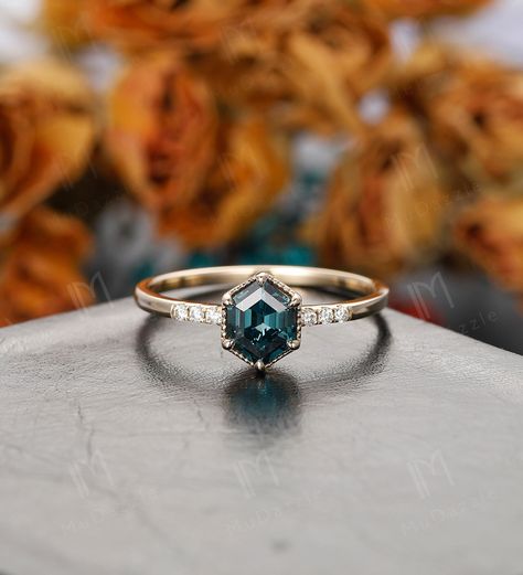 Bicolor Sapphire Engagement Ring, Hexagon Sapphire Ring, Engagement Rings Hexagon, Blue Green Sapphire Engagement Ring, Hexagon Engagement Ring, Green Sapphire Engagement, Green Sapphire Engagement Ring, Ring Inspo, Blue Green Sapphires