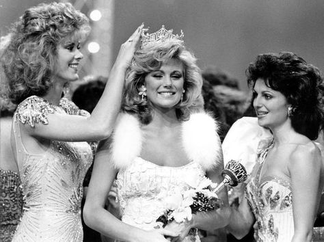 Susan Akin, of Meridian, Missi., gets her crown adjusted by Miss West Va., Rebecca Porterfield at the Miss America Pageant in Atlantic City, N.J., Saturday night, Sept. 15, 1985. Akin won the annual competition and won the title of Miss America 1986. Beauty Pageant Aesthetic, Pageant Aesthetic, Miss America Winners, Pageant Headshots, Pageant Life, Miss Pageant, Pageant Girls, Catty Noir, Queen Aesthetic