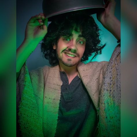 Nixe’s Instagram post: “"I used to say my real gift is “acting” 😊" Cette scene m'a fait mourir de rire, Bruno est la balance parfaite entre la tristesse et…” Bruno Cosplay, Bruno Madrigal, Diy Costumes, Acting, Instagram Post, Film, Disney, Funny, Fictional Characters