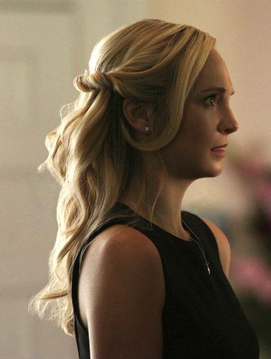 Hair Jewerly, Beauty Forever, Caroline Forbes, Hair Stylies, Penteado Cabelo Curto, Aesthetic Hair, Bridesmaid Hair, Hair Updos, Hair Looks