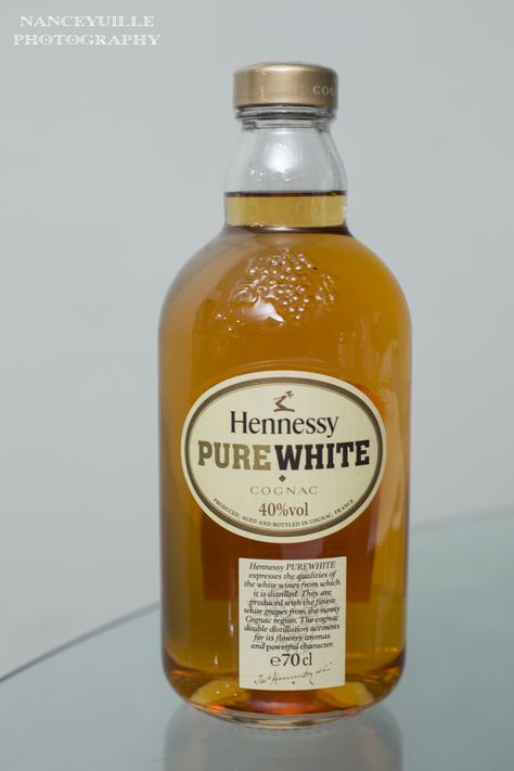 https://flic.kr/p/yC2vek | Pure White Hennessy Hennessy Pure White, White Hennessy, Whisky Drinks, Alcohol Aesthetic, Grape Juice, Hot Sauce Bottles, Mixed Drinks, Journal Prompts, Fun Drinks