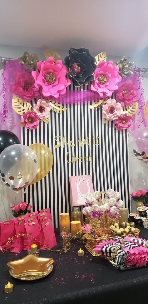 Hijab party and sweets Hijab Party Ideas Decoration, Hijab Party Ideas, Party Ideas Decoration, Hijab Party, Half Saree, Party Ideas, Party Decorations, Saree, Table Decorations