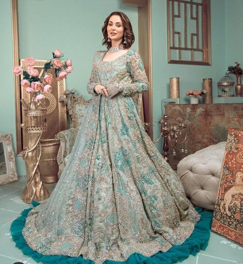 Walima Dresses Pakistani Brides, Red Bridal Lehenga Pakistani, Valima Dress, Walima Dresses, Long Party Gowns, Pakistani Bridal Dress, Walima Dress, Red Bridal Dress, Wedding Dress Bustle