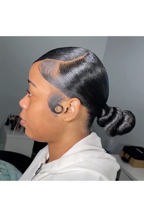 Christmas Hair Dye, Straight Ponytail Hairstyles, Black Hair Protective Styles, Weave Ponytail Hairstyles, Sleek Ponytail Hairstyles, Human Hair Lace Front Wigs, Black Ponytail Hairstyles, Hair Lace Front Wigs, Hair Wigs For Black Women