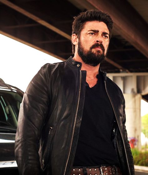 Karl Urban as Danny Gallagher in the movie Bent Logan Howlett, Simon Pegg, Karl Urban, Actor Picture, Hot Actors, Movie Premiere, Cute Actors, Bearded Men, The Movie