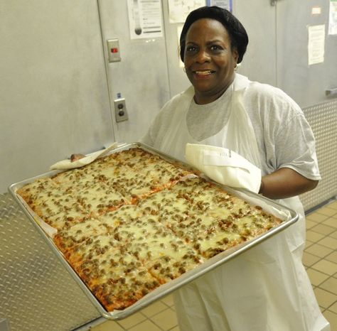 Remember your school cafeteria's rectangular pizza? This Alabama market sells it School Cafeteria Pizza Recipe, School Cafeteria Food, School Pizza, School Lunch Recipes, Cafeteria Food, School Cafeteria, Old Fashioned Recipes, Pizza Recipe, Deep Dish