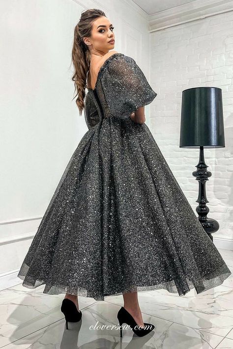 Ankle Length Frocks, Chiffon Frocks For Women, Ankle Length Evening Dress, Elegant Hairstyle, Bride Photos Poses, Persian Fashion, Blouse Casual Fashion, Gowns Dresses Elegant, Classy Prom Dresses