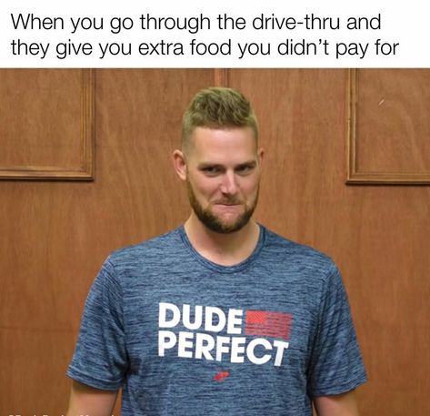 Weird Memes, Great Jokes, Dude Perfect, Funny School Jokes, Will Ferrell, Nice Ideas, School Jokes, Random Funny Stuff, Funny School