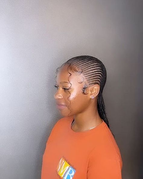 The Braid Gawd on Instagram: "Small Straight Backs With Boho Ends 🔥🔥🔥 To Book This Look Visit Www.TheGawdestHairCo.Com #SmallStraightBacksWithBohoEnds #TheBraidGawd #TheRawest #StylesOfPrettyLips #HairByAsh #BlessedHands #TheBraidGuru #NiceAndBeat #Gawdgeous #MiamiBraider" Boho Straight Backs Braids, Backline Hairstyle Braids, Small Straight Back Braids, Small Straight Backs, Back Braids, Small Cornrows, Straight Backs, Straight Back Braids, Straight Back Cornrows