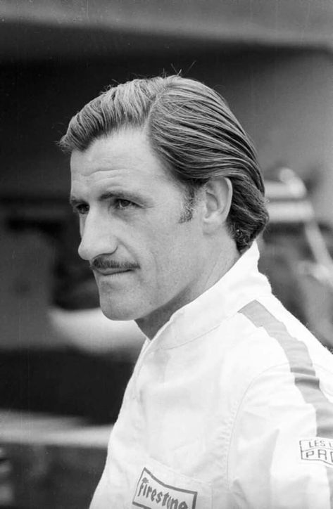 Graham Hill, Grand Prix Racing, Racing Photos, Racing Drivers, Glory Days, Formula 1 Car, F1 Racing, Indy Cars, Racing Driver