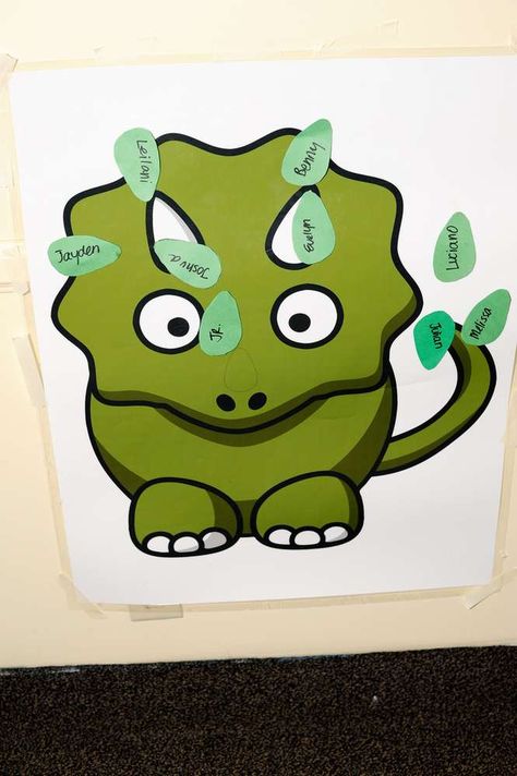 Pin The Horn On The Triceratops, Pin The Tail On The Dinosaur, Dino Games, Museum Activities, Dinosaur Birthday Party Ideas, Dinosaurs Birthday, Geek Party, Pin The Tail, Girl Dinosaur Birthday