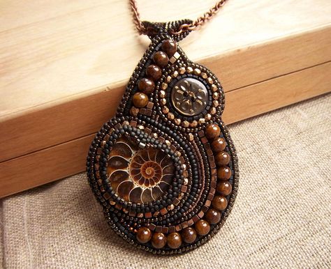 Embroidered Jewellery, Ammonite Jewelry, Bead Embroidered Pendant, Embroidered Necklace, Bead Embroidery Patterns, Bead Embroidery Jewelry, Embroidery Jewelry, Beaded Jewelry Patterns, Beaded Brooch